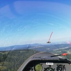 Flugwegposition um 14:36:16: Aufgenommen in der Nähe von Gemeinde Hohe Wand, Österreich in 916 Meter